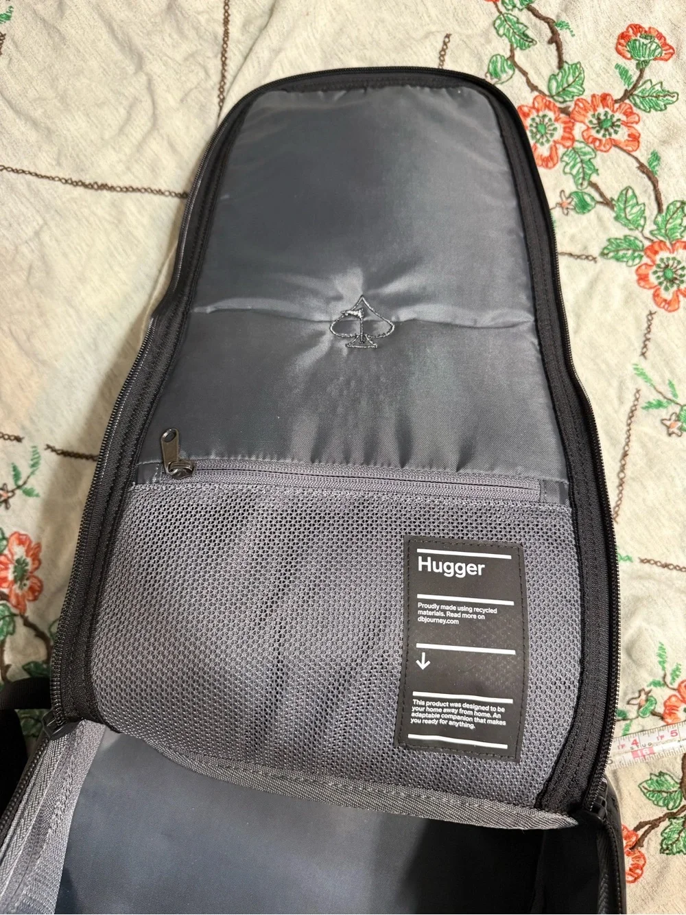 DB Hugger Pins and Aces Backpack Golf